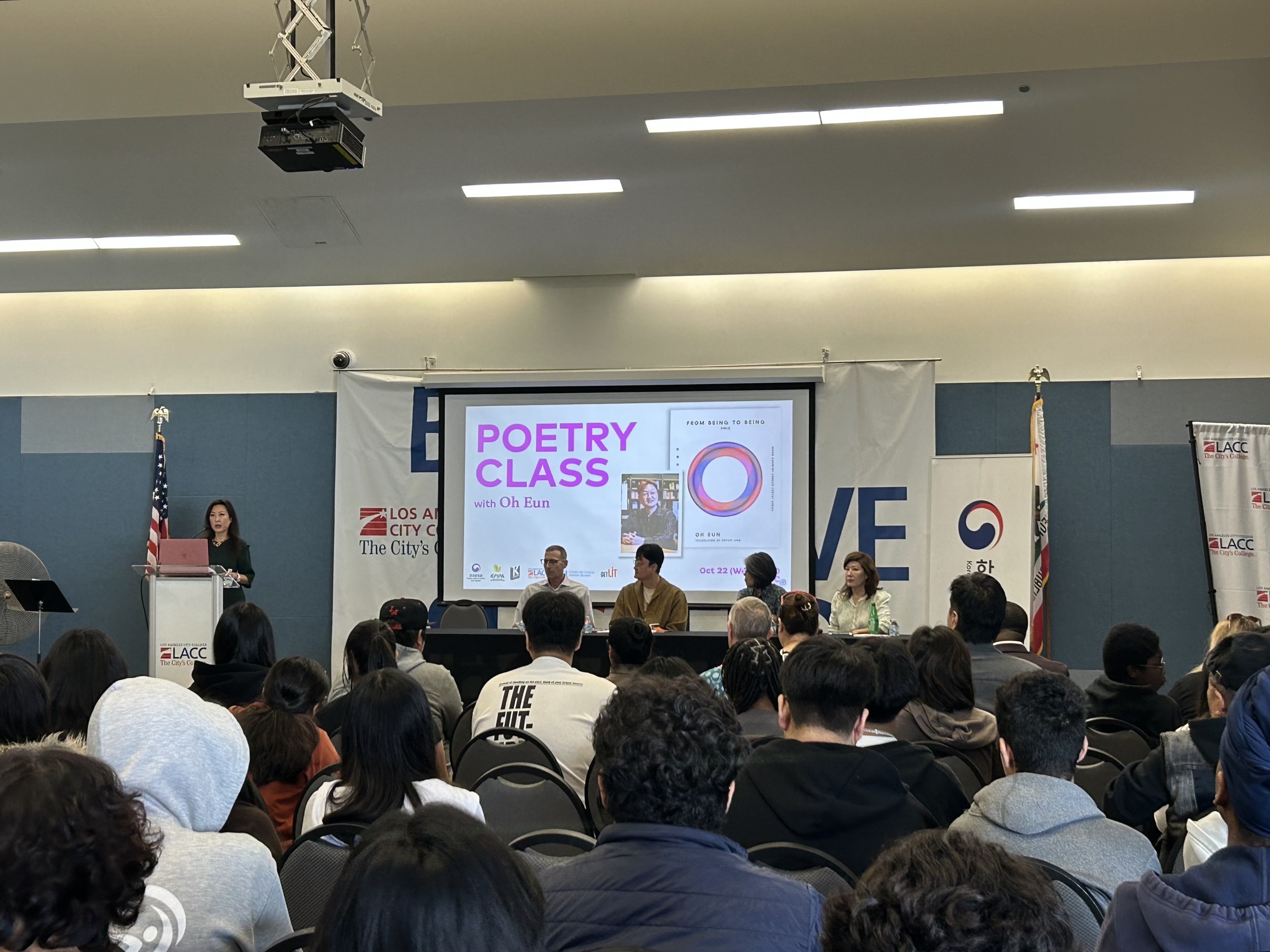 Poetry Class with Oh Eun